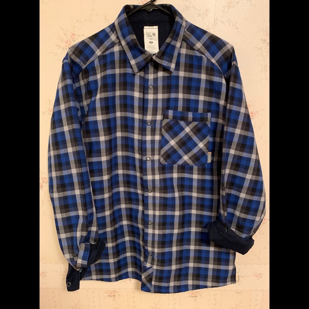 Mountain Hardwear Men’s Medium Blue Plaid Shirt